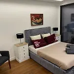Apartment Orpheu Deluxe - Parque Nacoes *