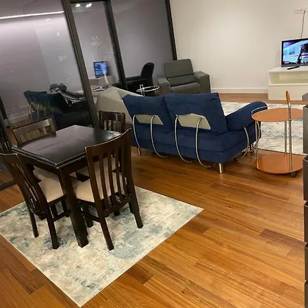 Orpheu Deluxe - Parque Nacoes * Lisboa