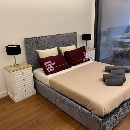 Orpheu Deluxe - Parque Nacoes Апартаменти Лісабон