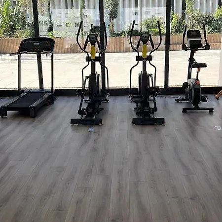 Orpheu Deluxe - Parque Nacoes Апартаменти *